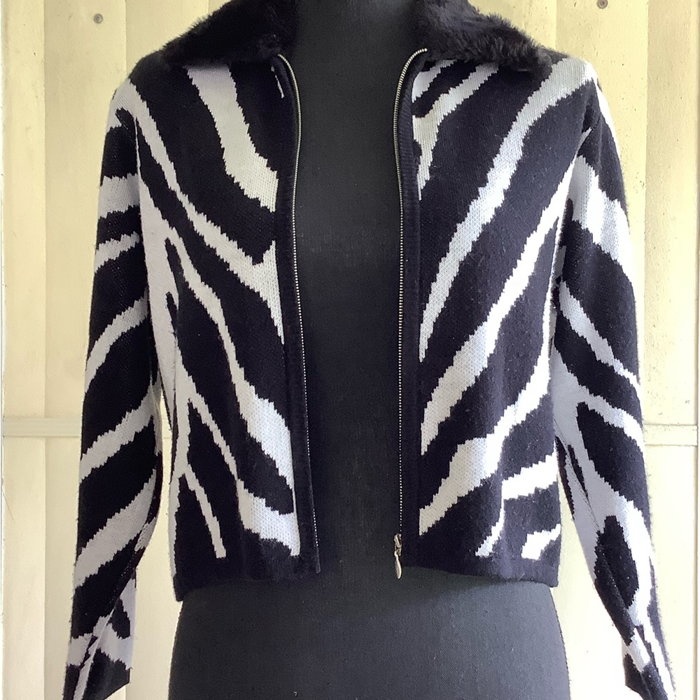 Black and White Zebra Print Women's Sweater Jacket